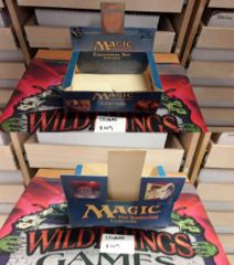 EMPTY BOX: Legends: Booster Box: V019